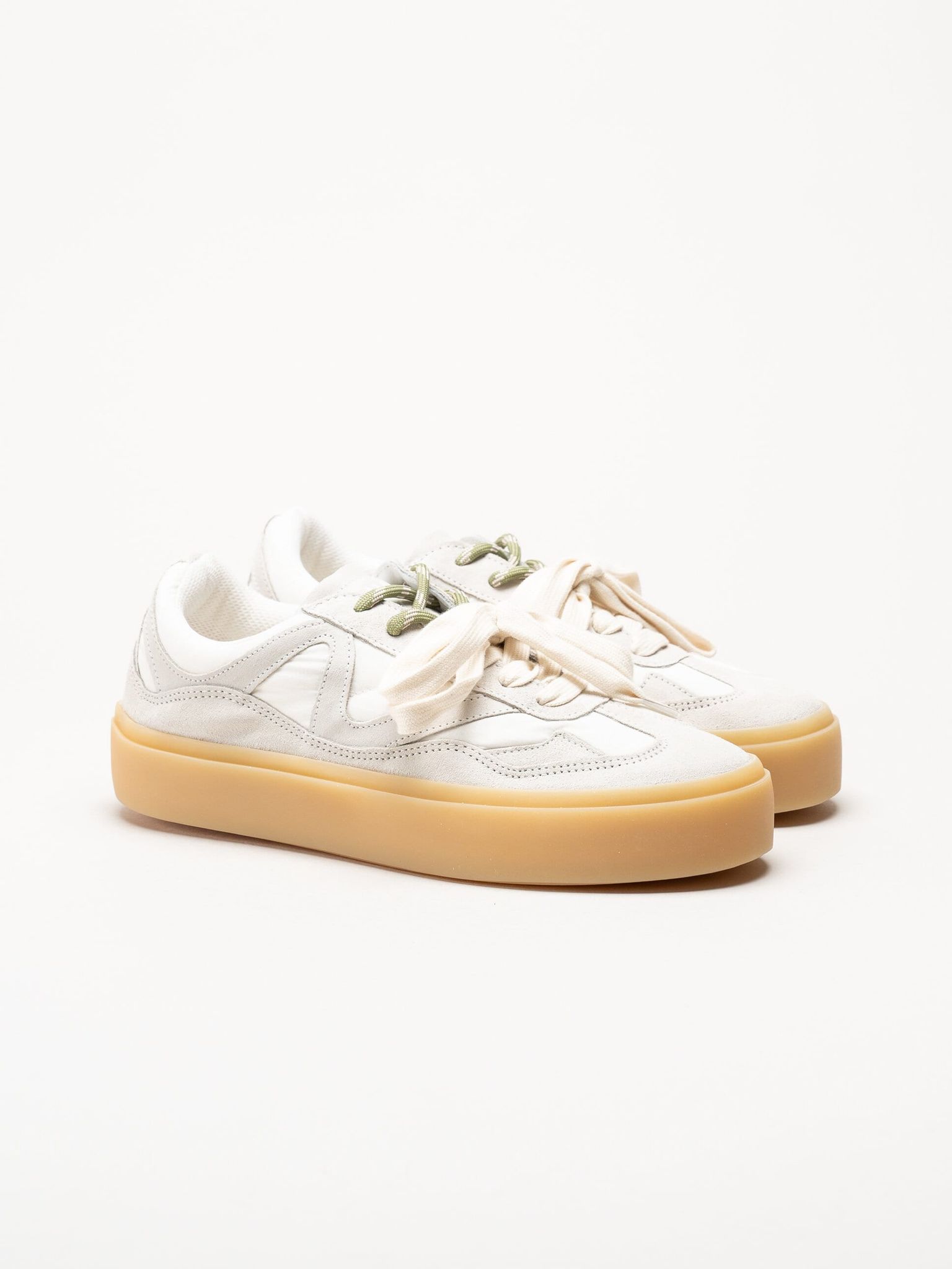 Inuikii - Lynn - Vita sneakers i mocka
