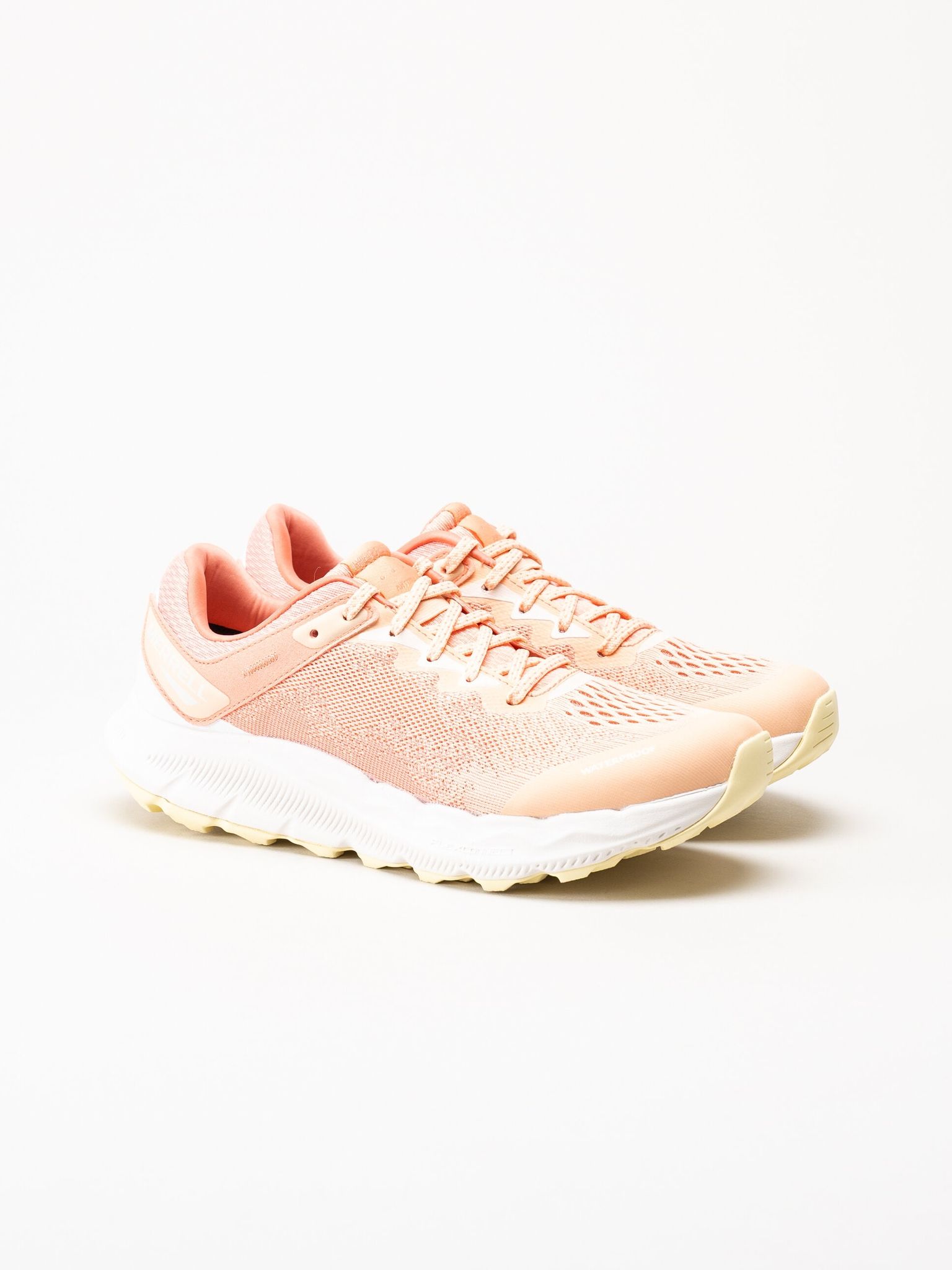 Merrell - Antora 4 waterproof - Korallfärgade sneakers i mesh