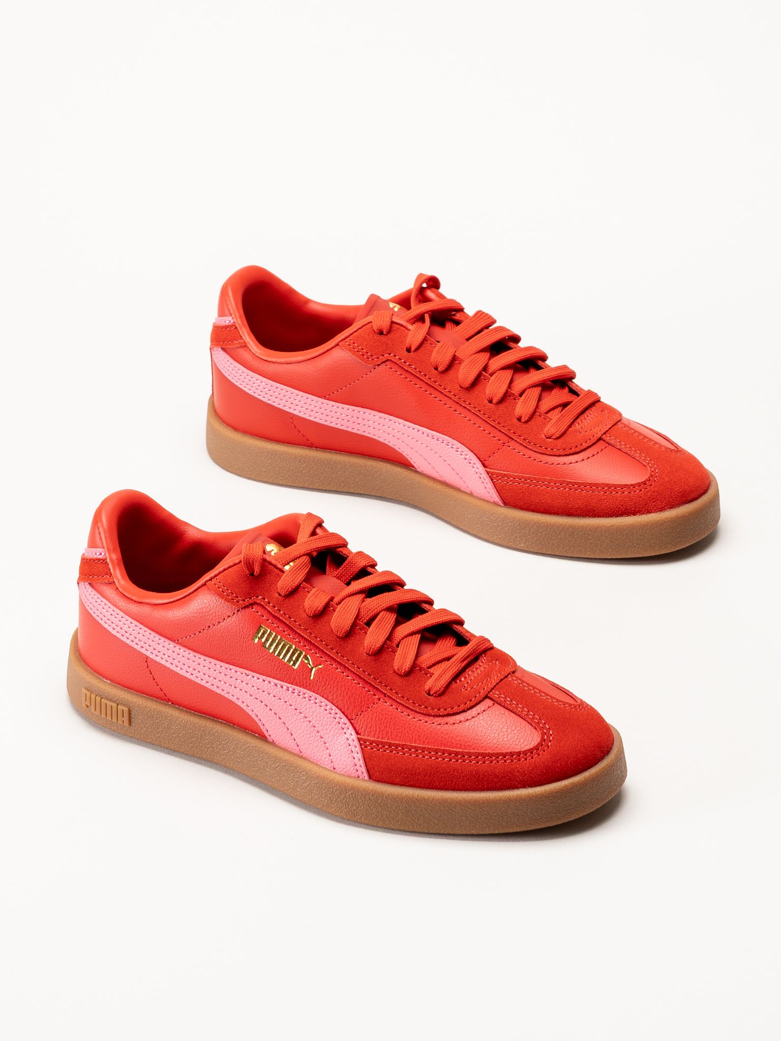 Puma - Club II Era - Röda sneakers i skinn