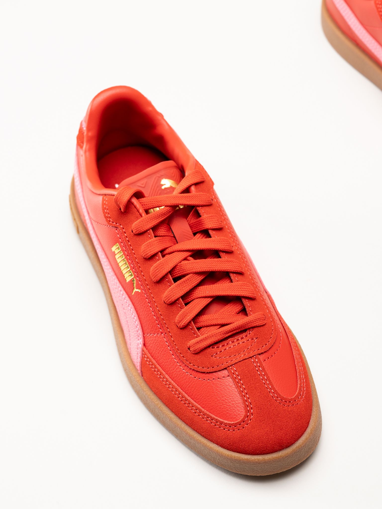 Puma - Club II Era - Röda sneakers i skinn