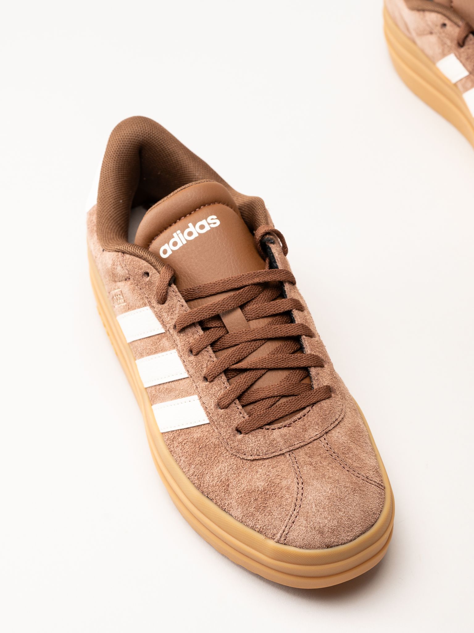 Adidas - Court Bold - Bruna sneakers