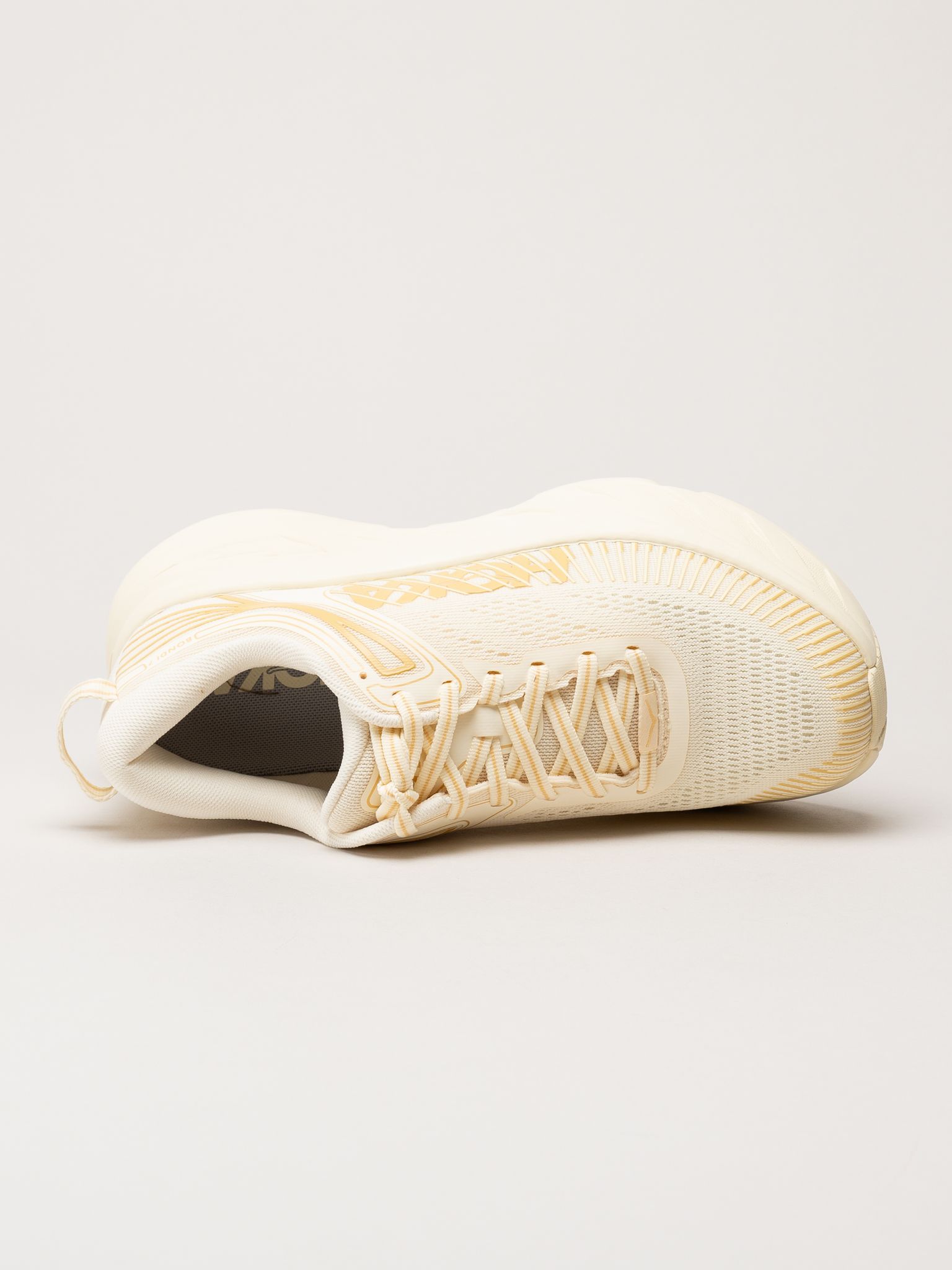 HOKA - Bondi 7 - Gula sportskor