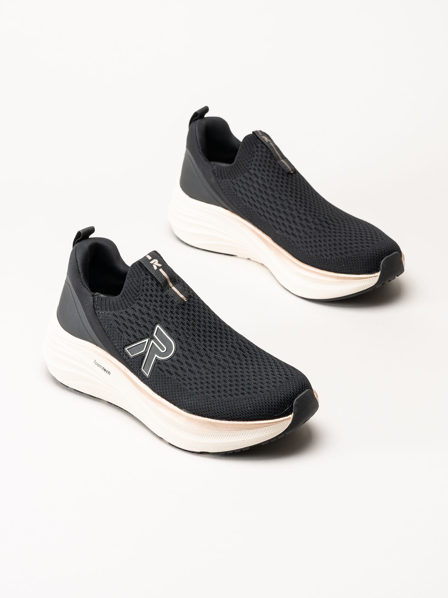 Rieker - Svarta sneakers