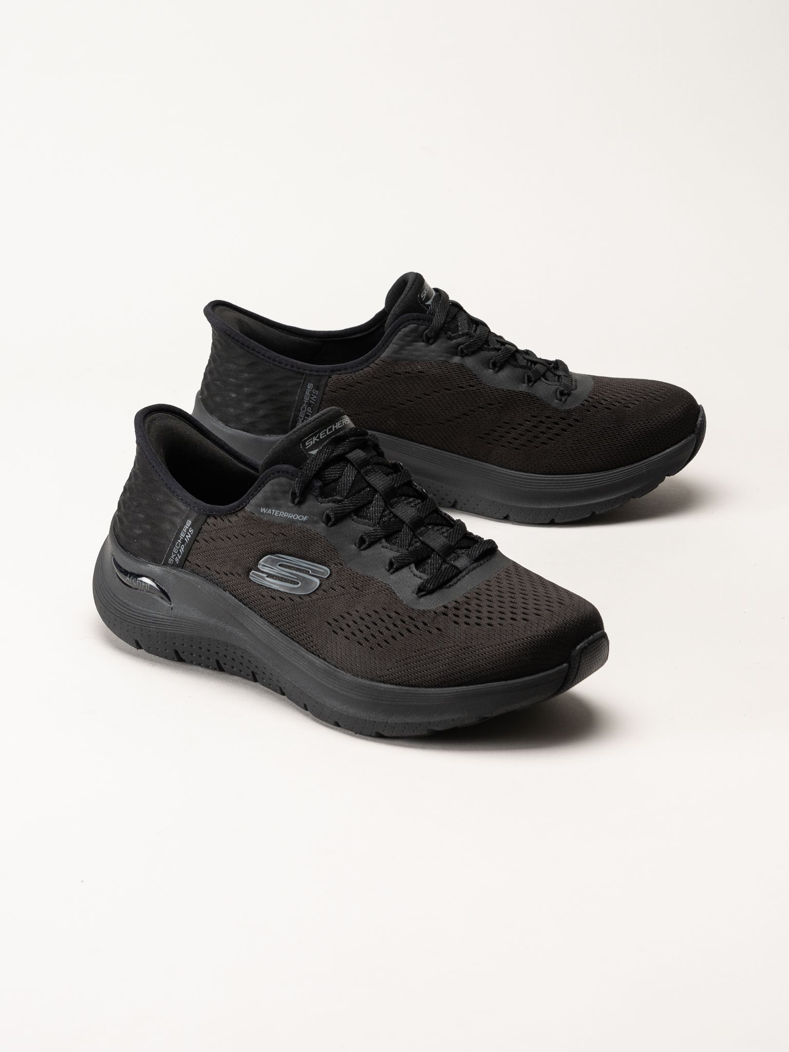 Skechers - Arch Fit 2.0 - Svarta sneakers