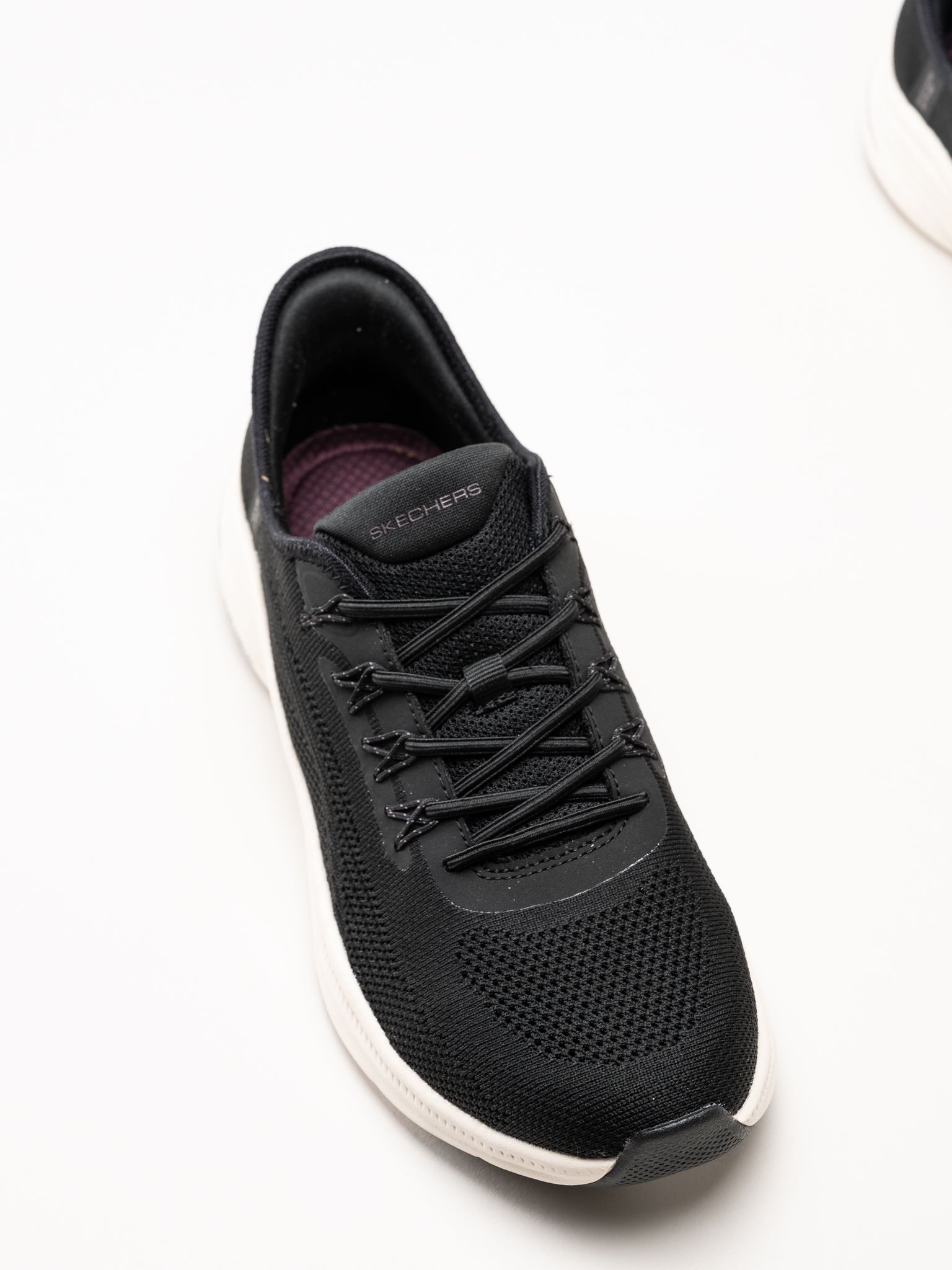 Skechers - DLux Comfort 2.0 - Svarta slip-ins sneakers