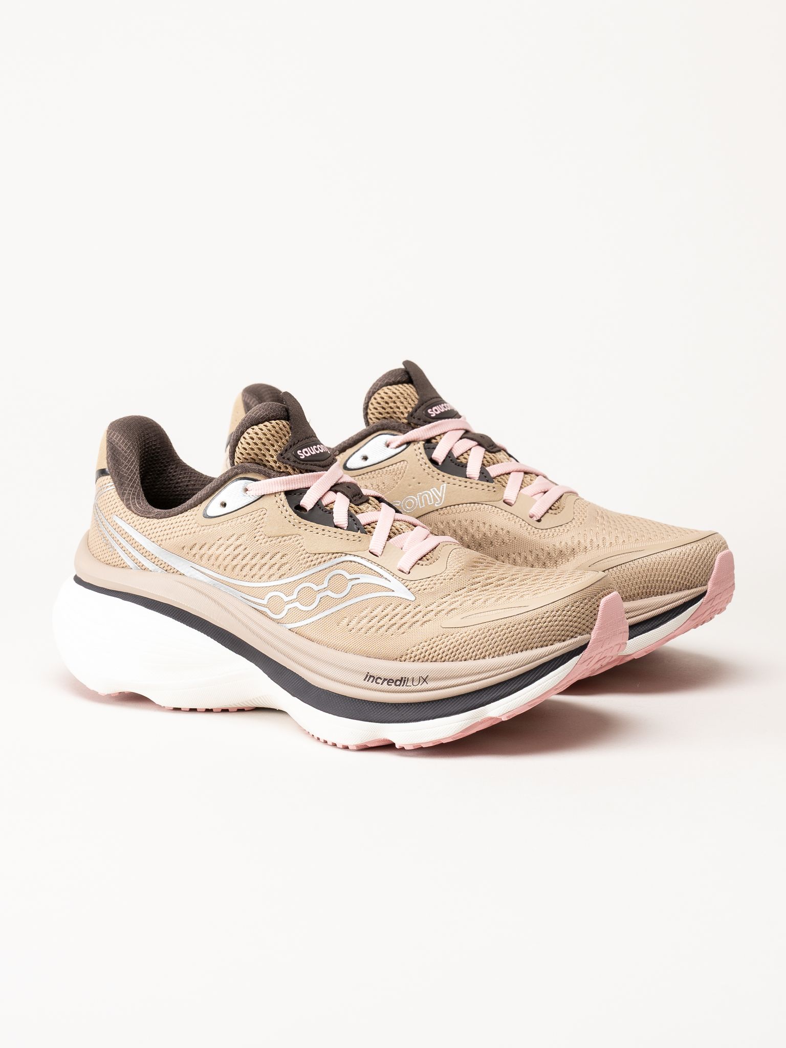 Saucony - Hurricane 26 - Beige sneakers