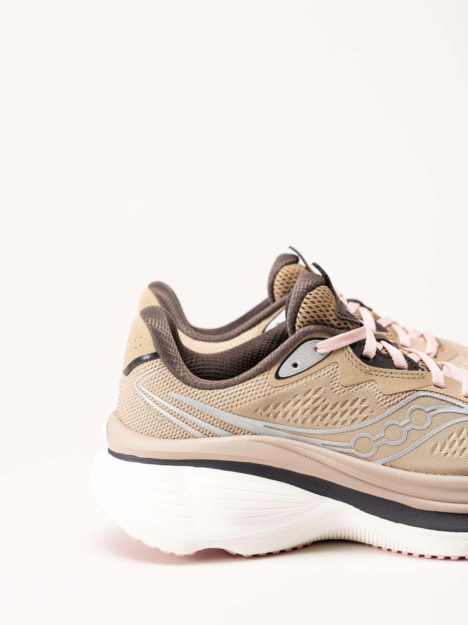 Saucony - Hurricane 26 - Beige sneakers