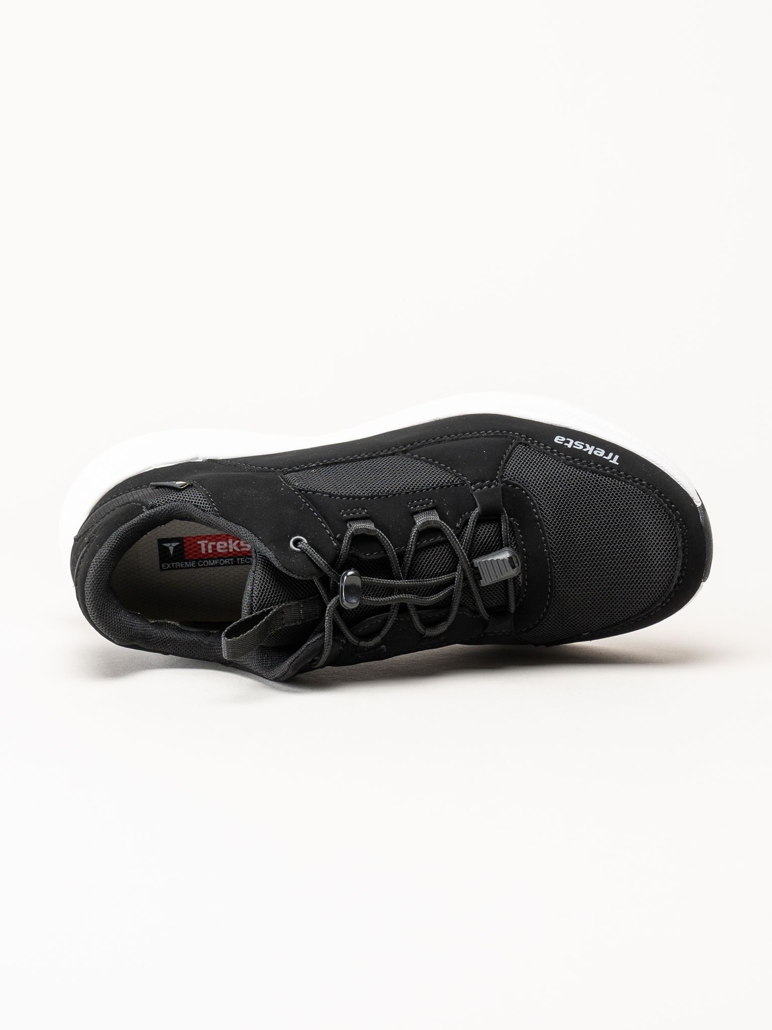 Treksta - Peace Low - Svarta sneakers