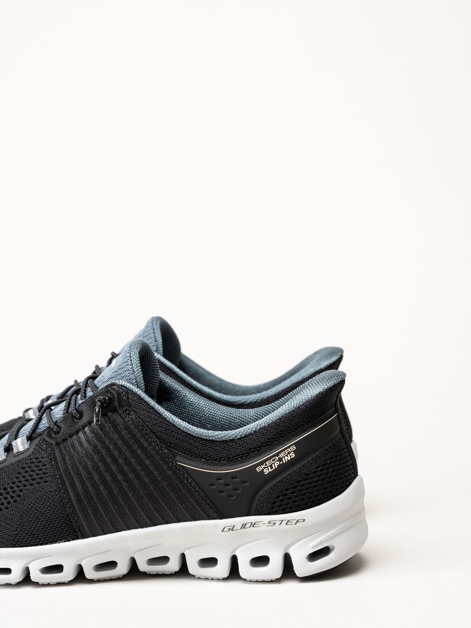 Skechers - Glide Step - Svarta slip ins sneakers