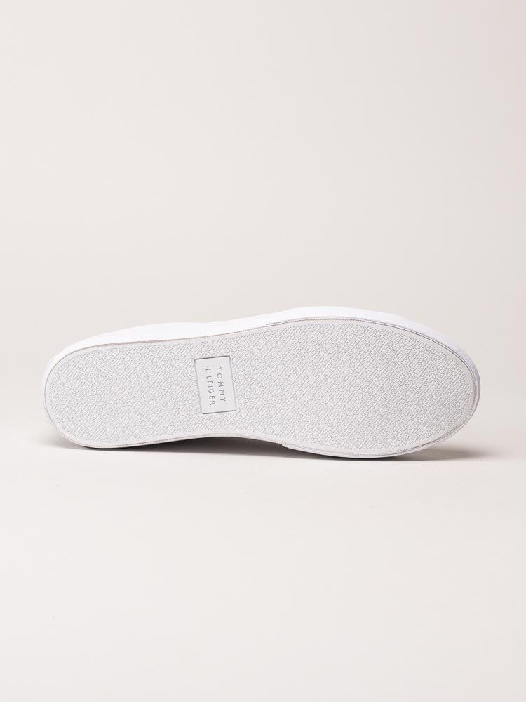 Tommy Hilfiger - TH Hi Vulc Street low Lth ESS - Vita sneakers i skinn