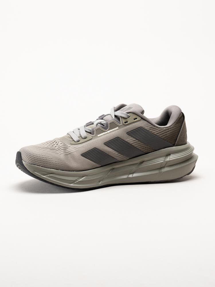 Adidas - Questar 3 M - Gröna löparskor med dämpning