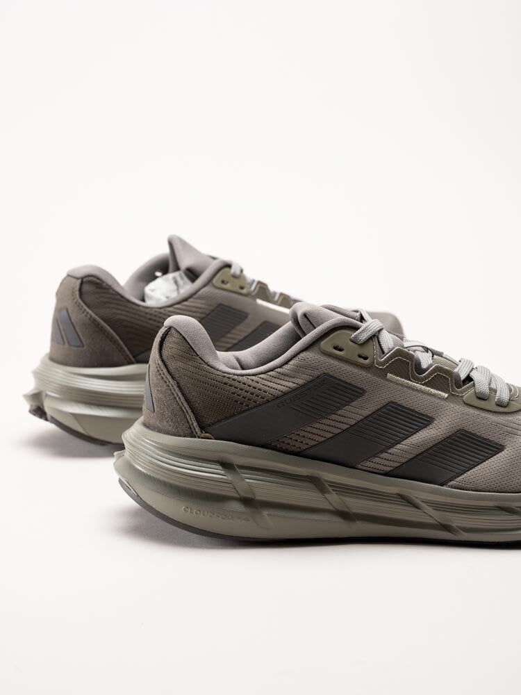 Adidas - Questar 3 M - Gröna löparskor med dämpning