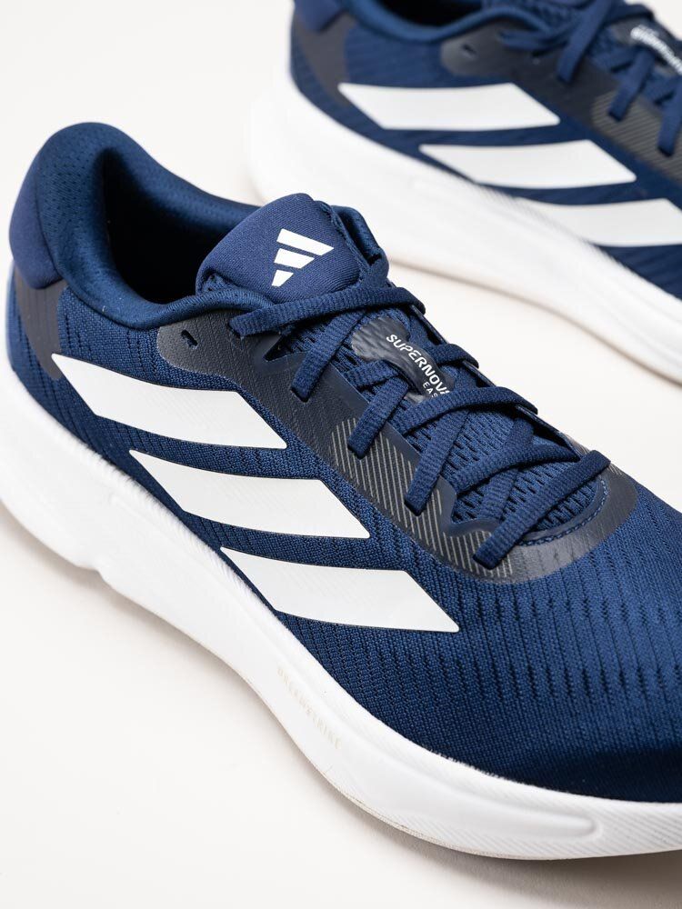 Adidas - Supernova Ease M - Mörkblå löparskor i textil