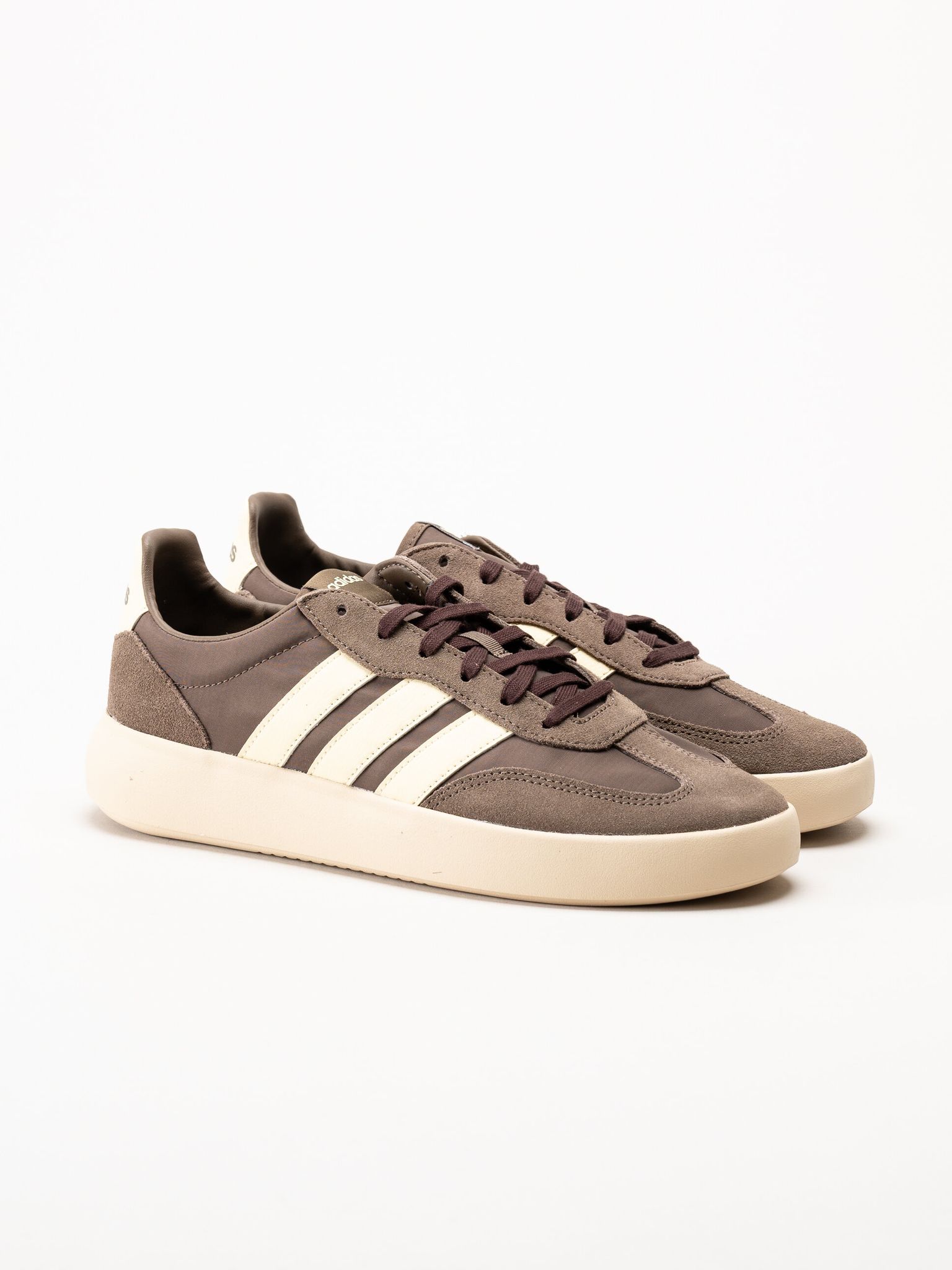 Adidas - Barreda Decode - Bruna sneakers i nylon och mocka