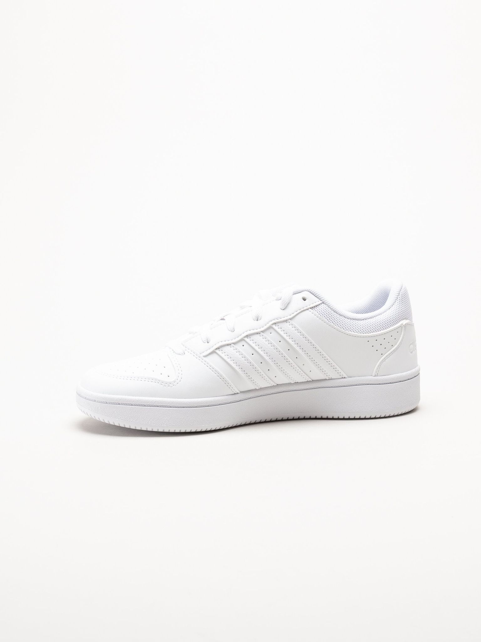 Adidas - Hoops Classic - Vita sneakers i skinnimitation