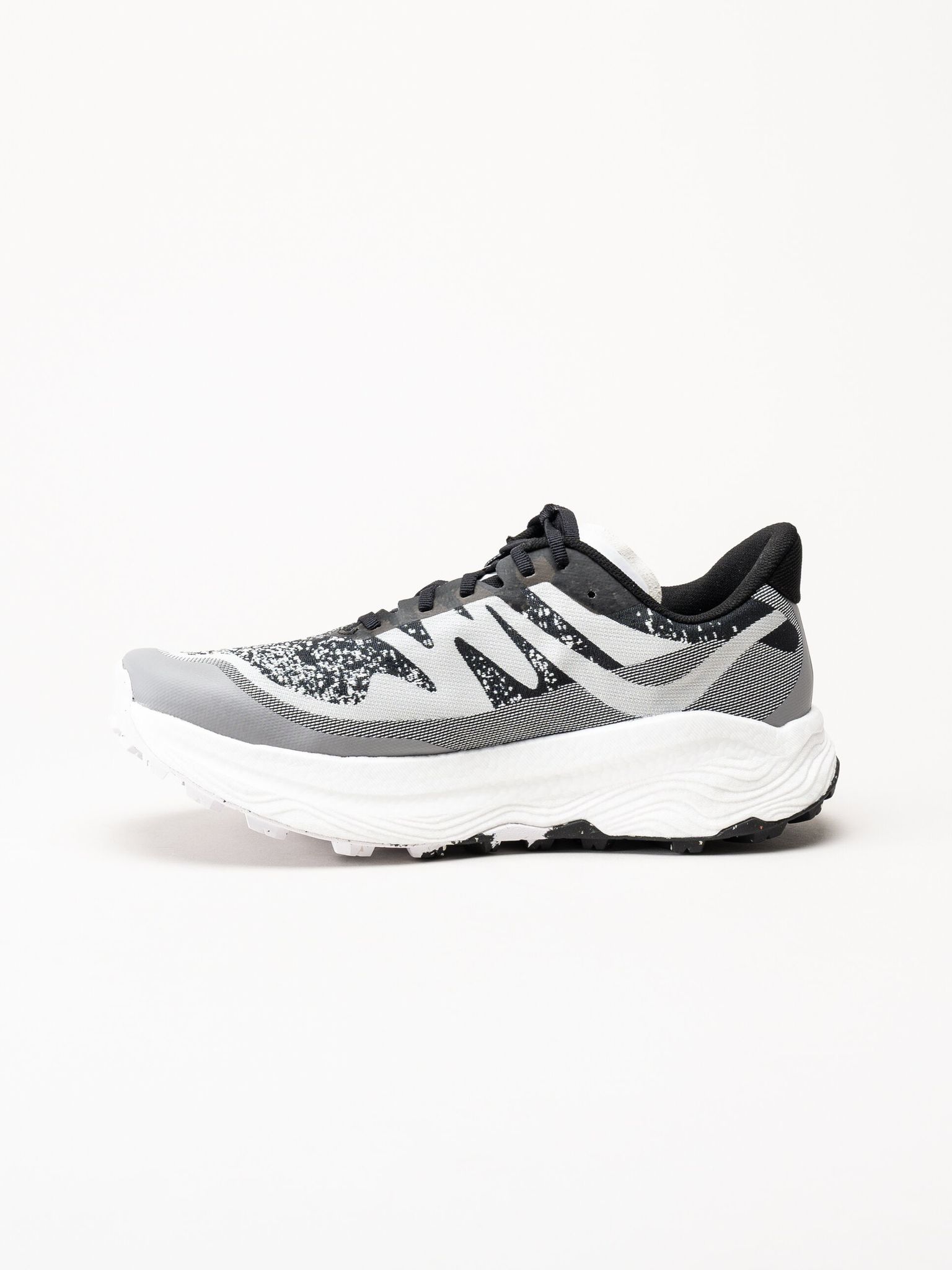 Icebug - Järv RB9X - Svartvita sneakers i textil