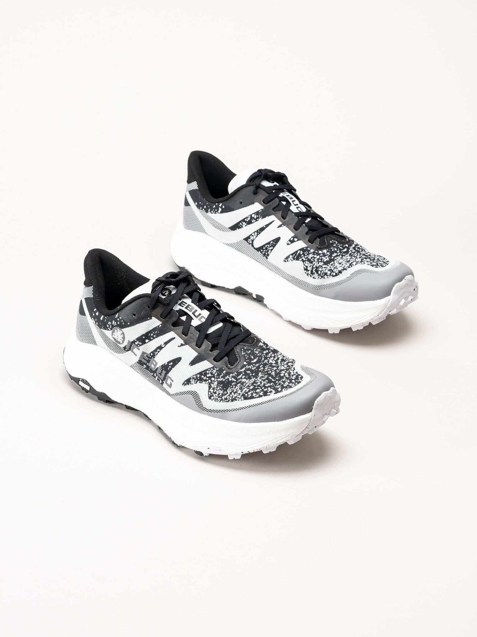 Icebug - Järv RB9X - Svartvita sneakers i textil