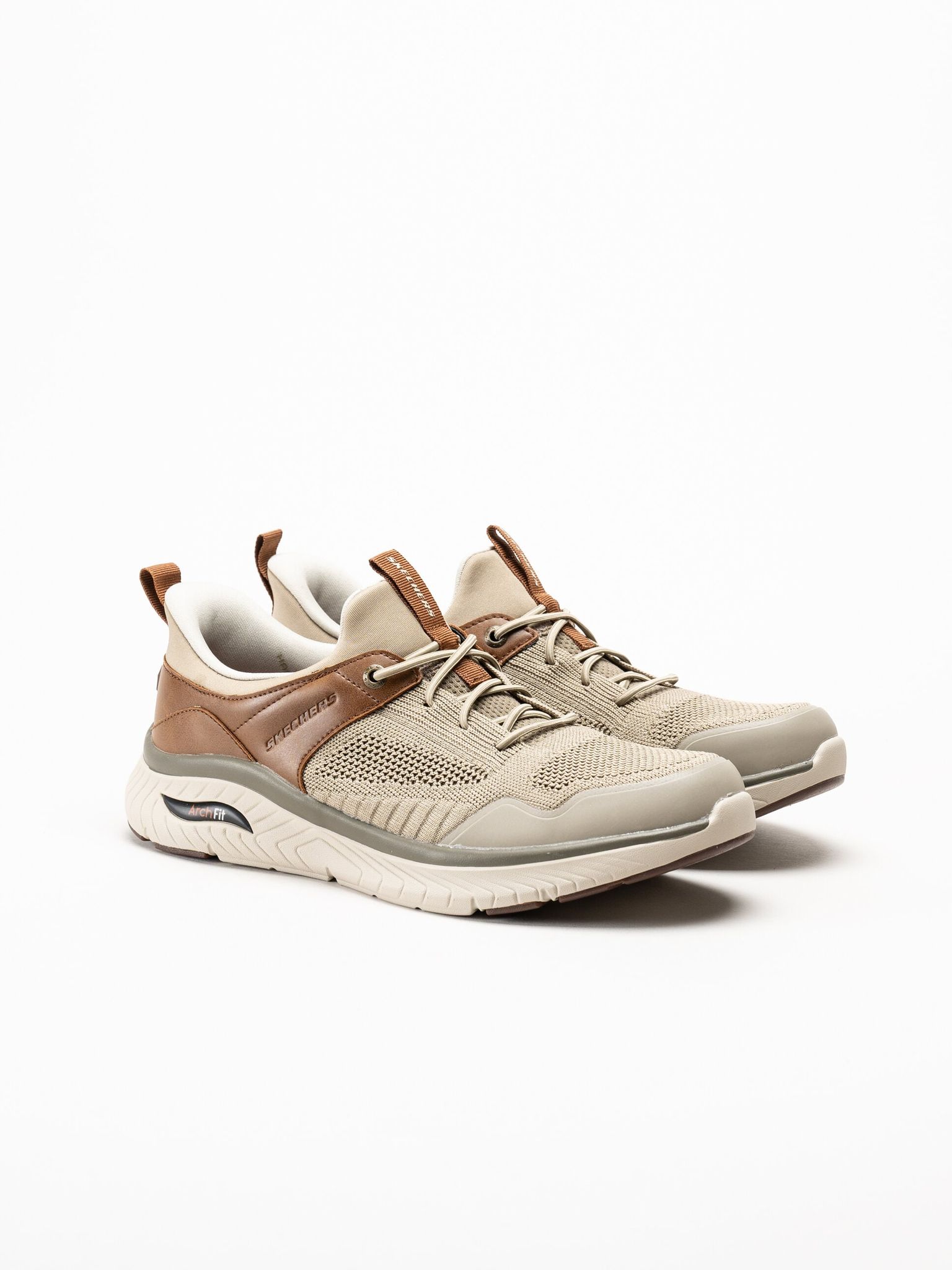 Skechers - Slip-Ins Relaxed Fit - Beige slip-ins sneakers i mesh