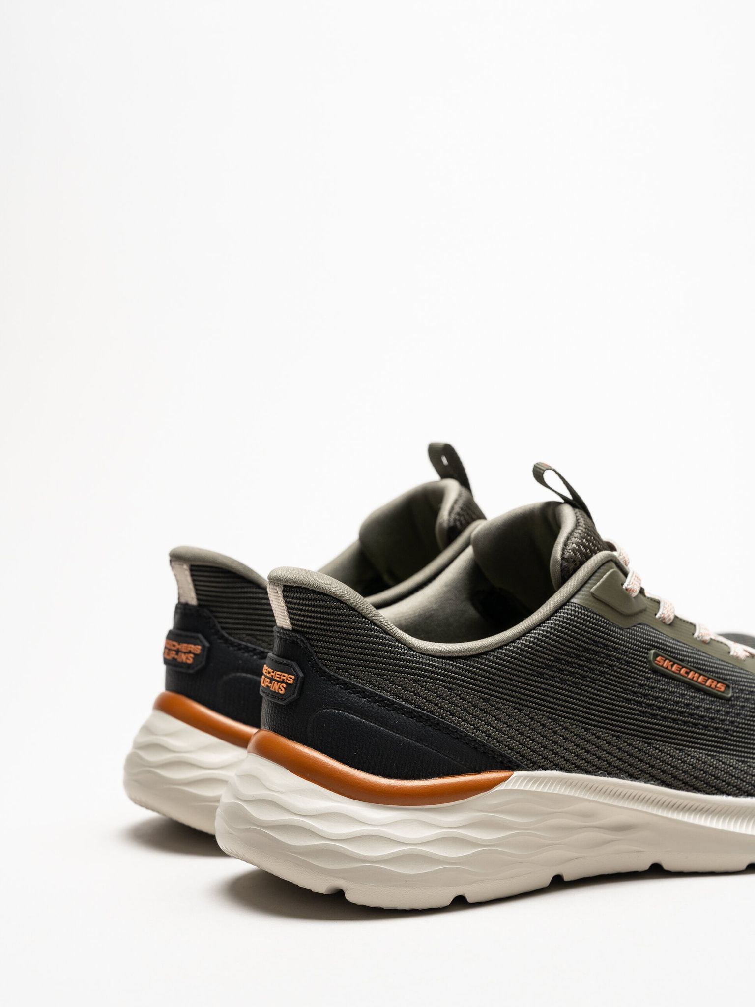 Skechers - Slip-Ins Garner - Mörkgröna slip-Ins sneakers i mesh