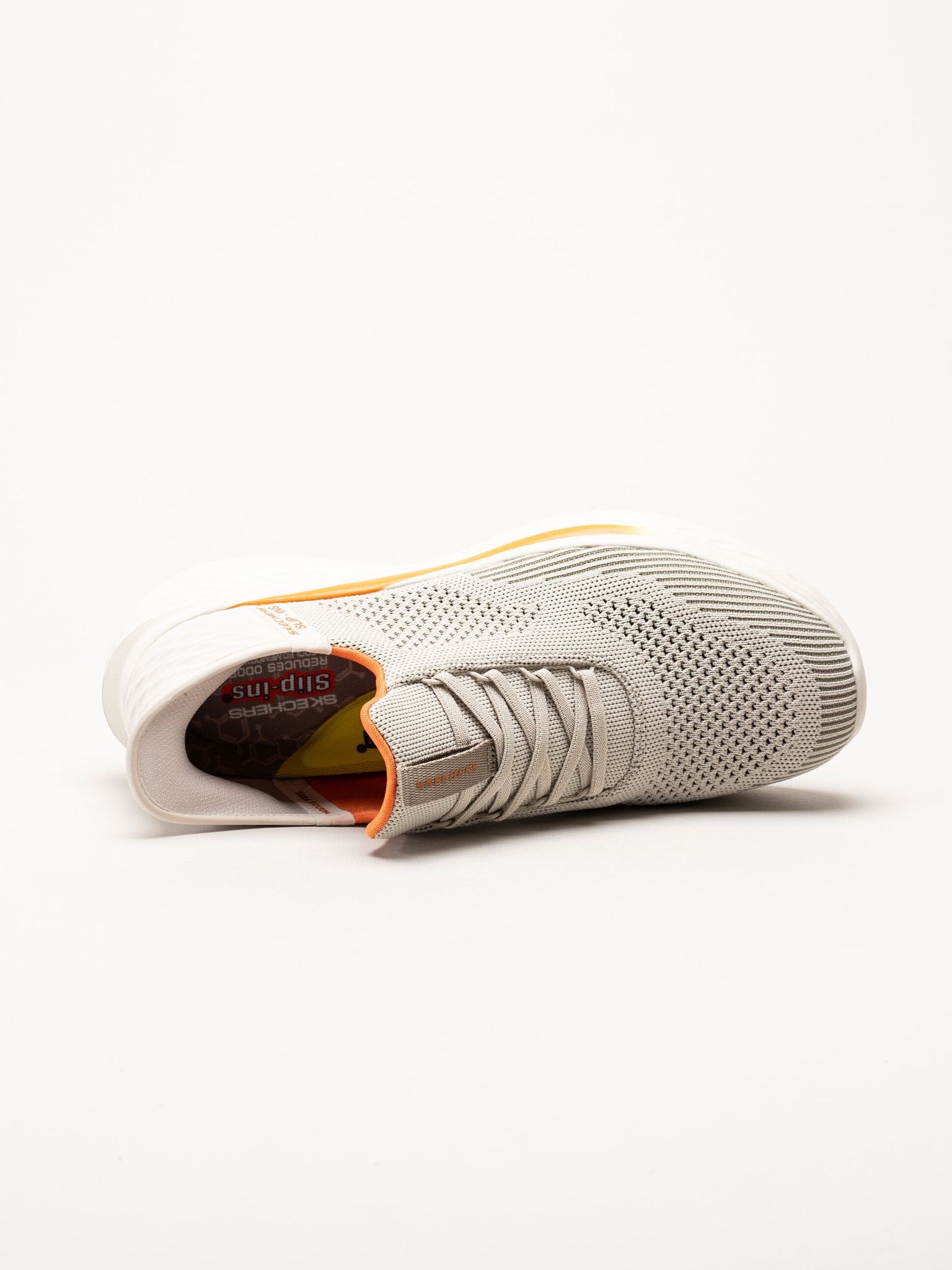 Skechers - Relaxed Fit - Beige slip-ins sneakers