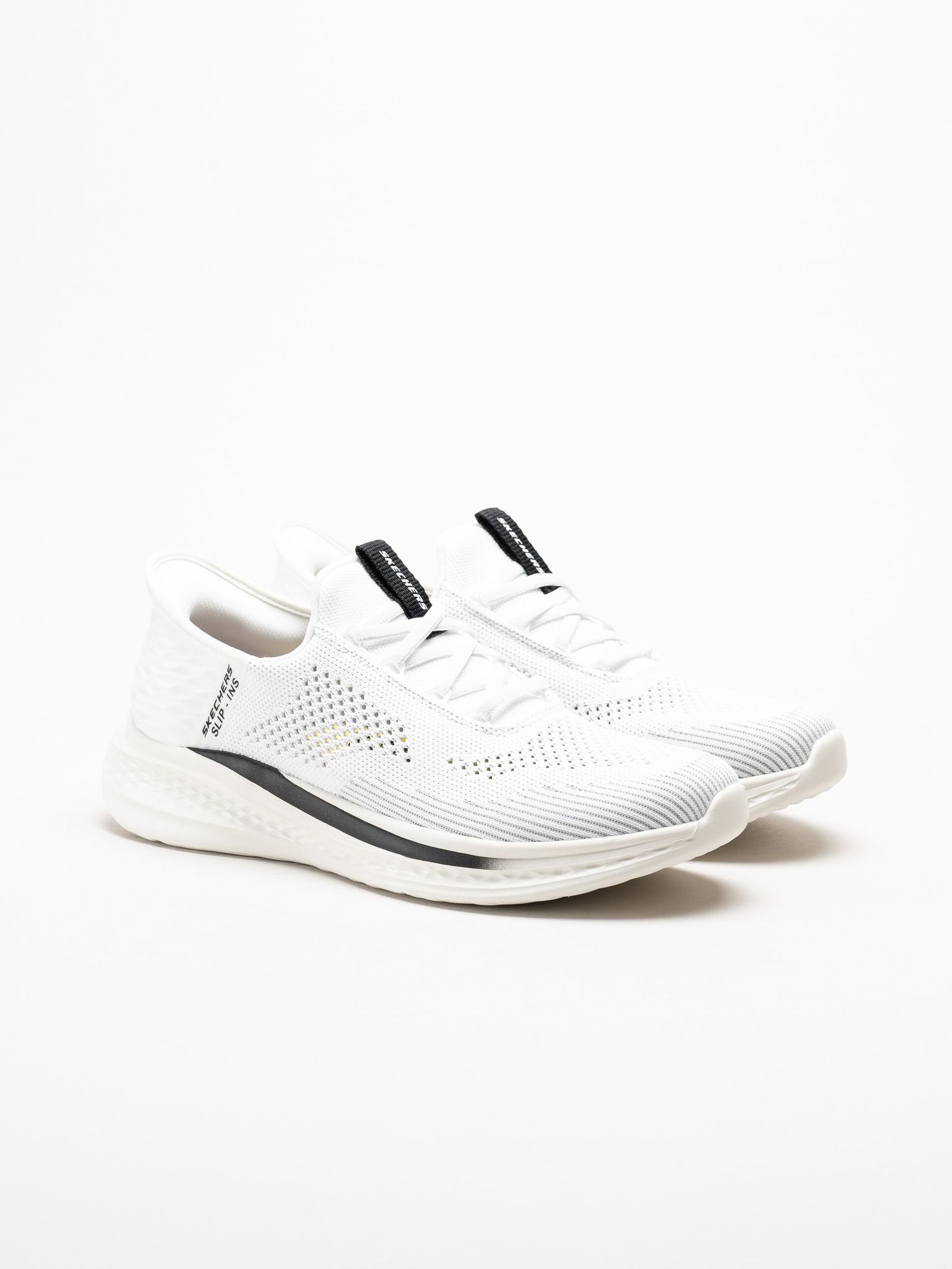 Skechers - Relaxed Fit - Vita slip-ins sneakers i stickad textil