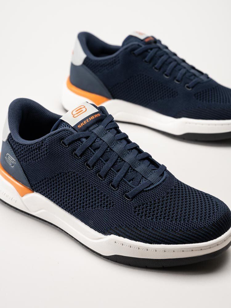 Skechers - Relaxed Fit Corliss Dorset - Mörkblå sneakers i textil