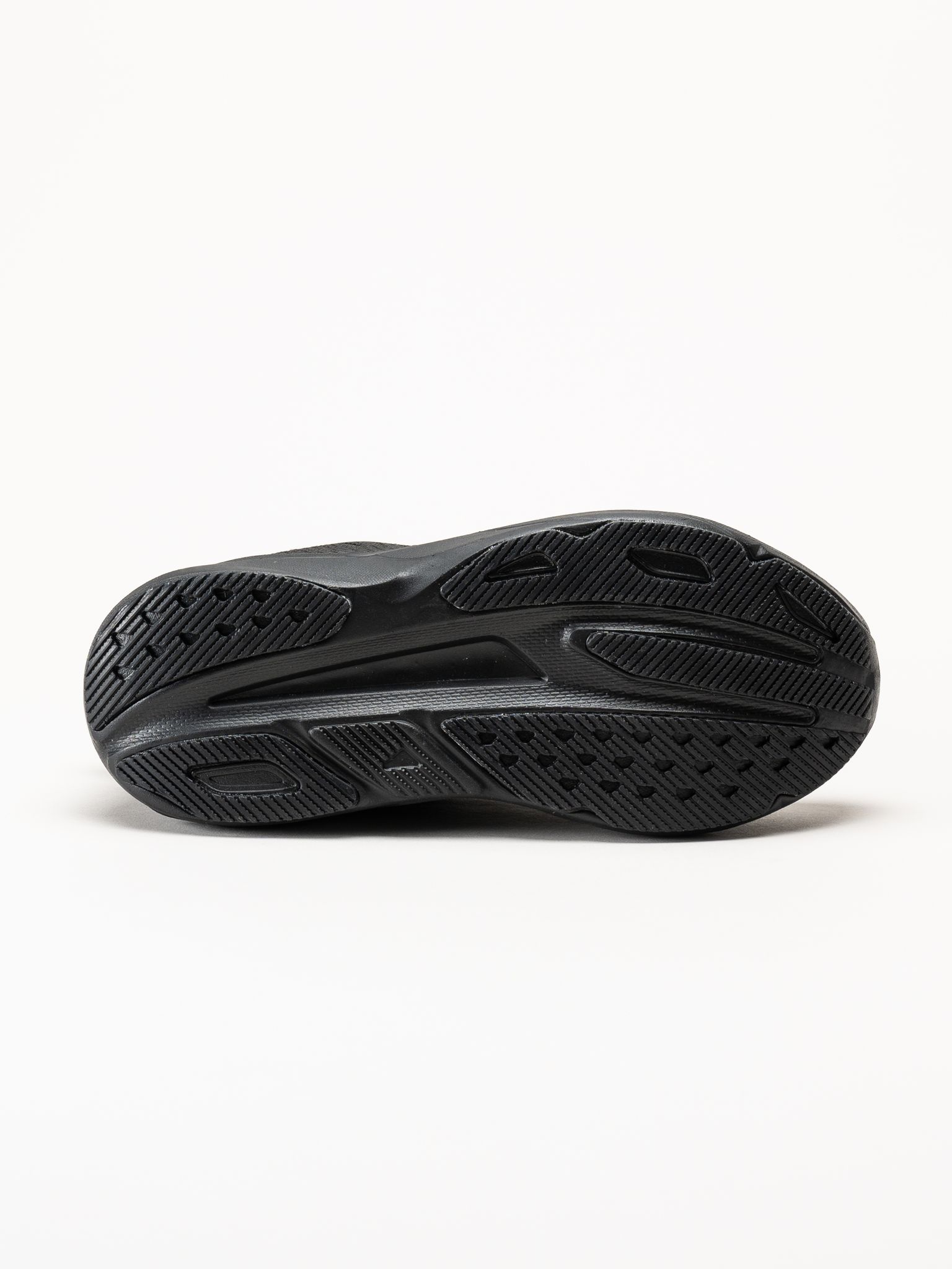 FILA - Retron - Svarta sportskor i mesh