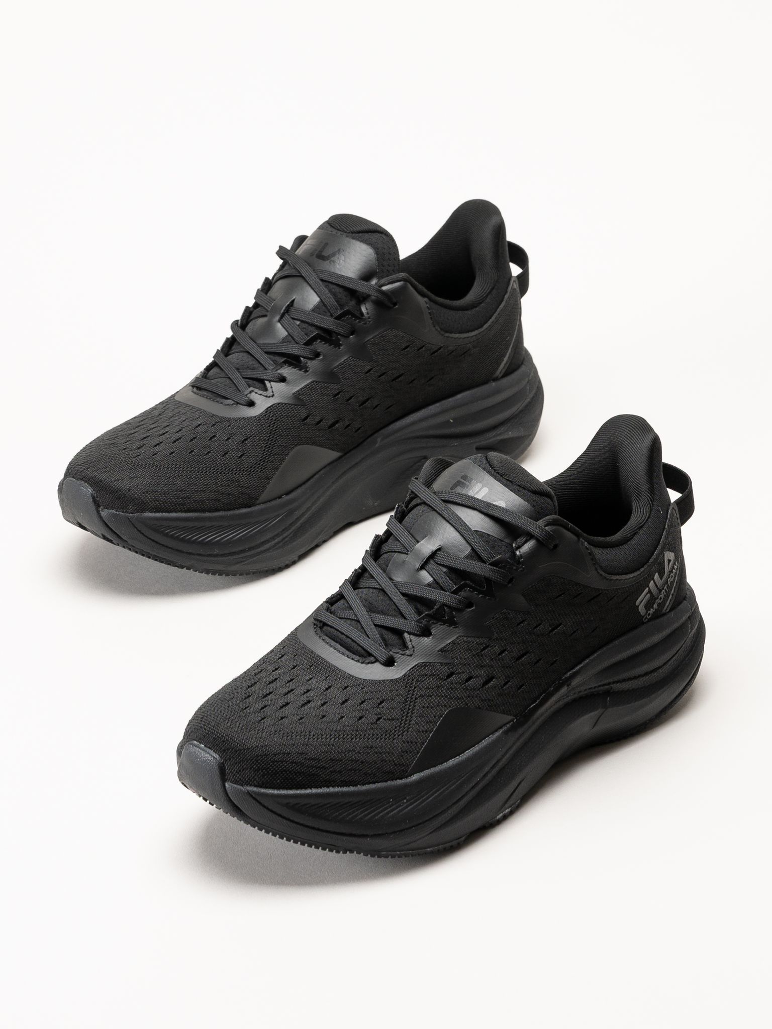 FILA - Retron - Svarta sportskor i mesh