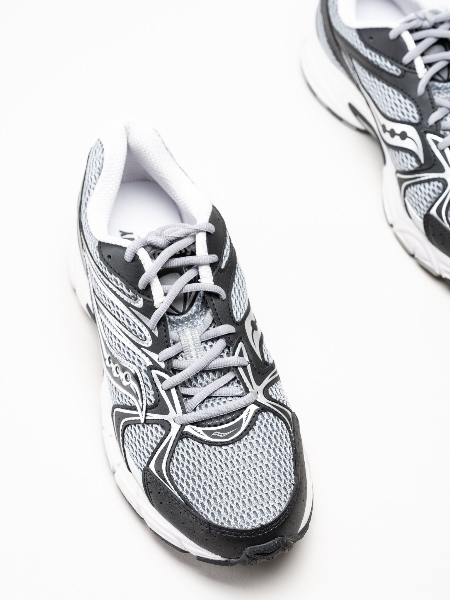Saucony Original - Ride Millenium - Grå sneakers i mesh