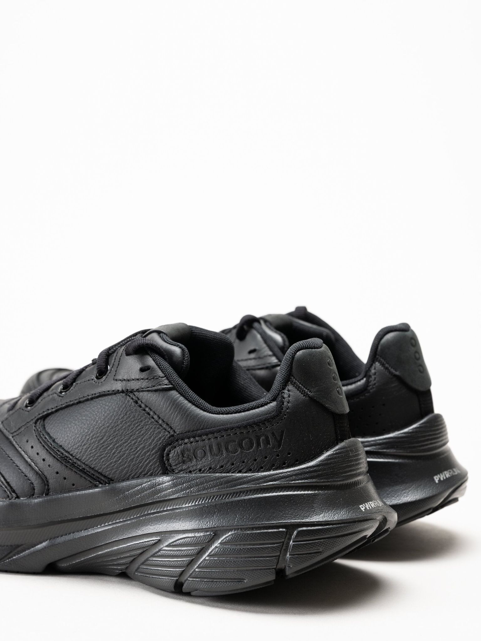 Saucony Original - Guide Metro Le - Svarta sneakers i skinn