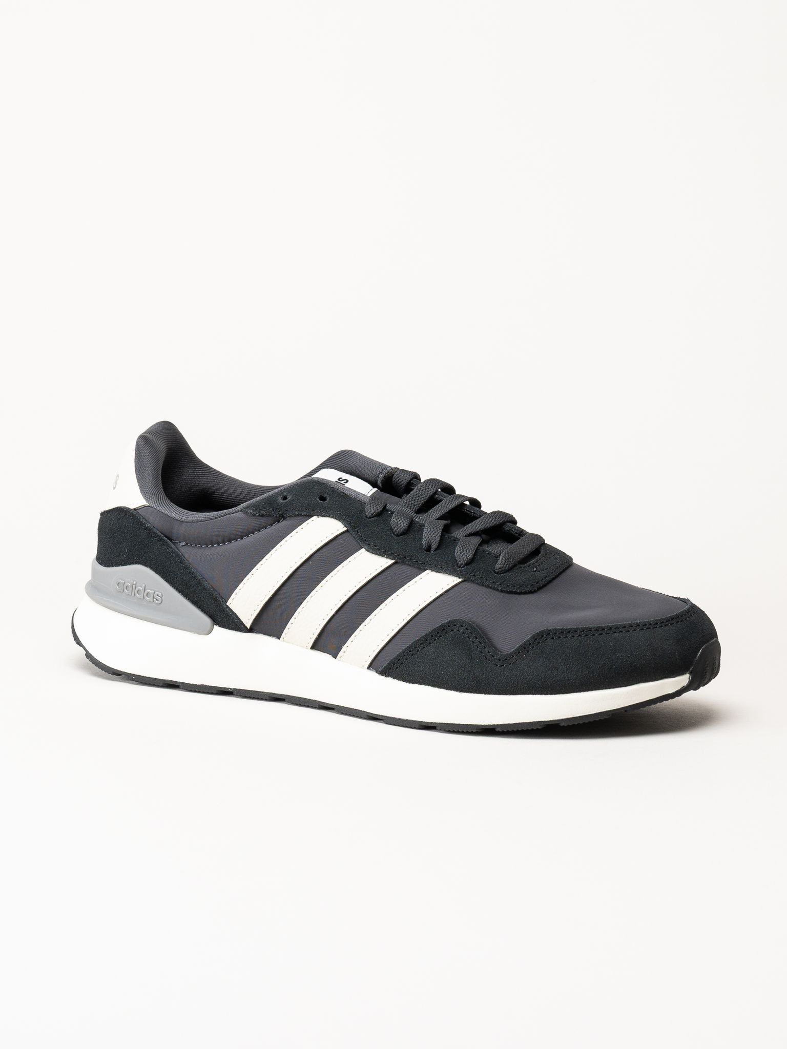 Adidas - Run 60s 4.0 - Svarta sneakers