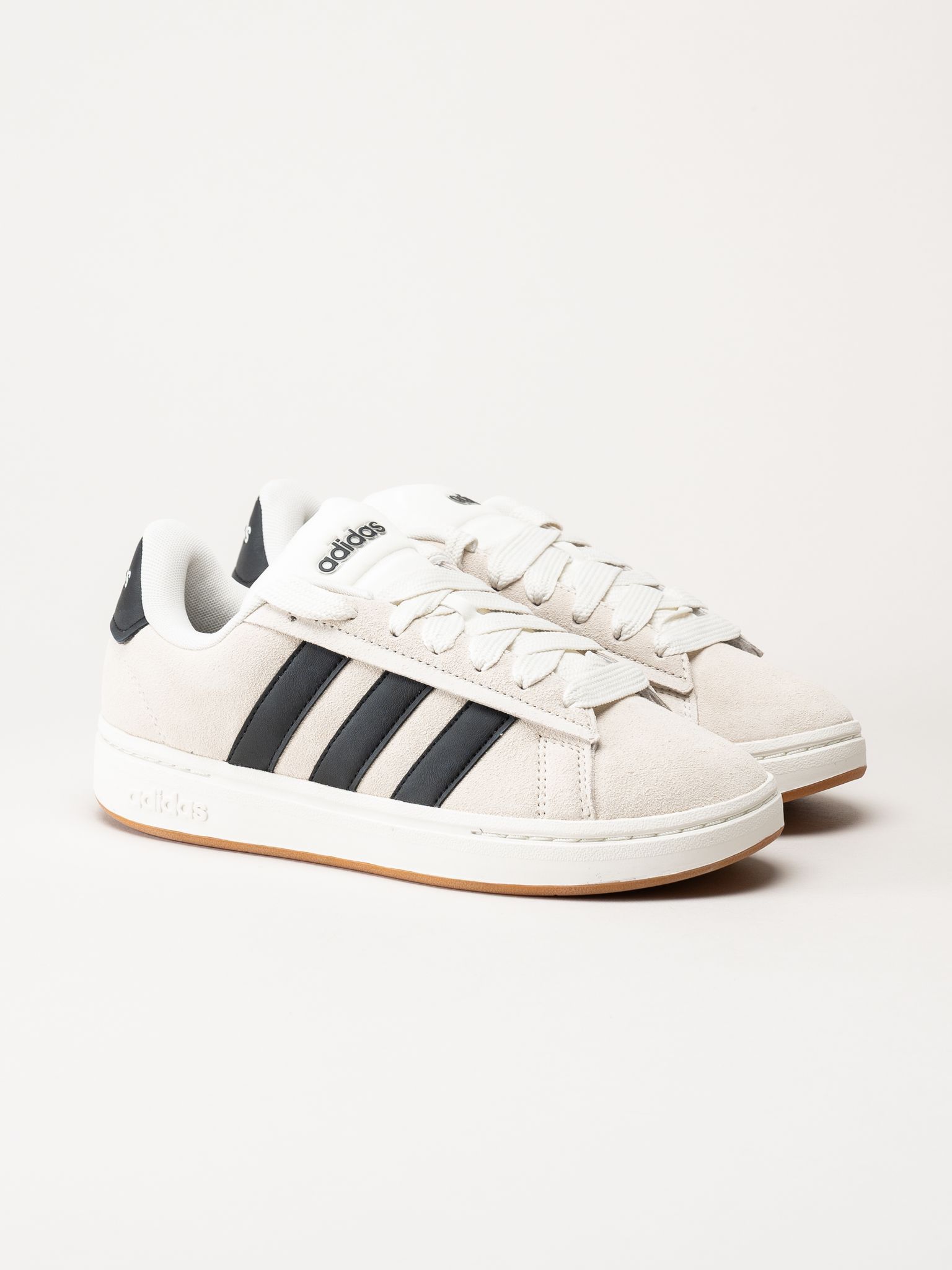 Adidas - Grand Court Alpha 00s - Beige sneakers