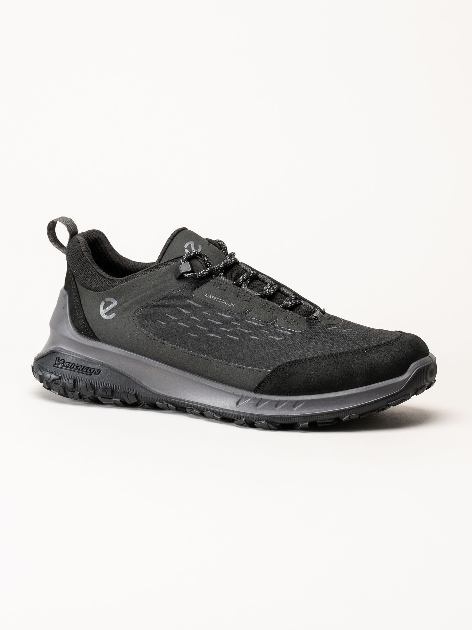 Ecco - Ultra Terrain - Svarta sneakers