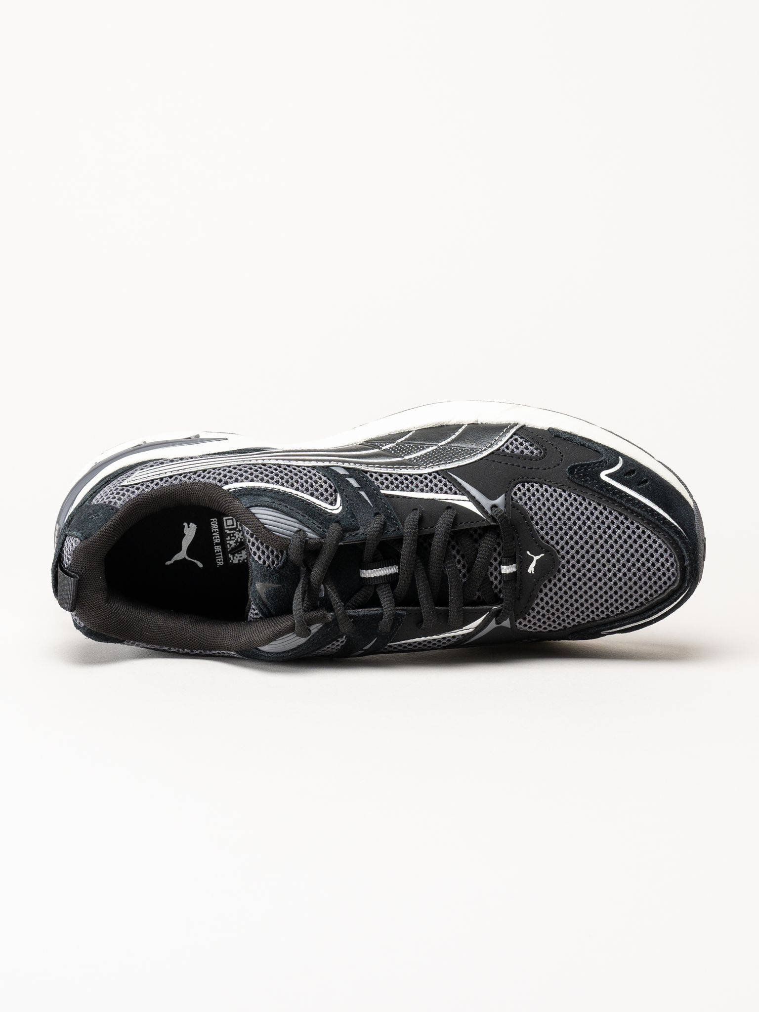 Puma - Milenio Tech 2000 - Svarta sneakers