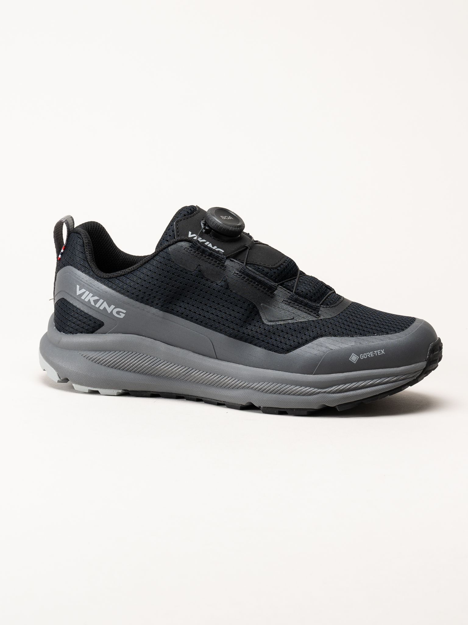 Viking Footwear - Motion Low - Svarta sneakers