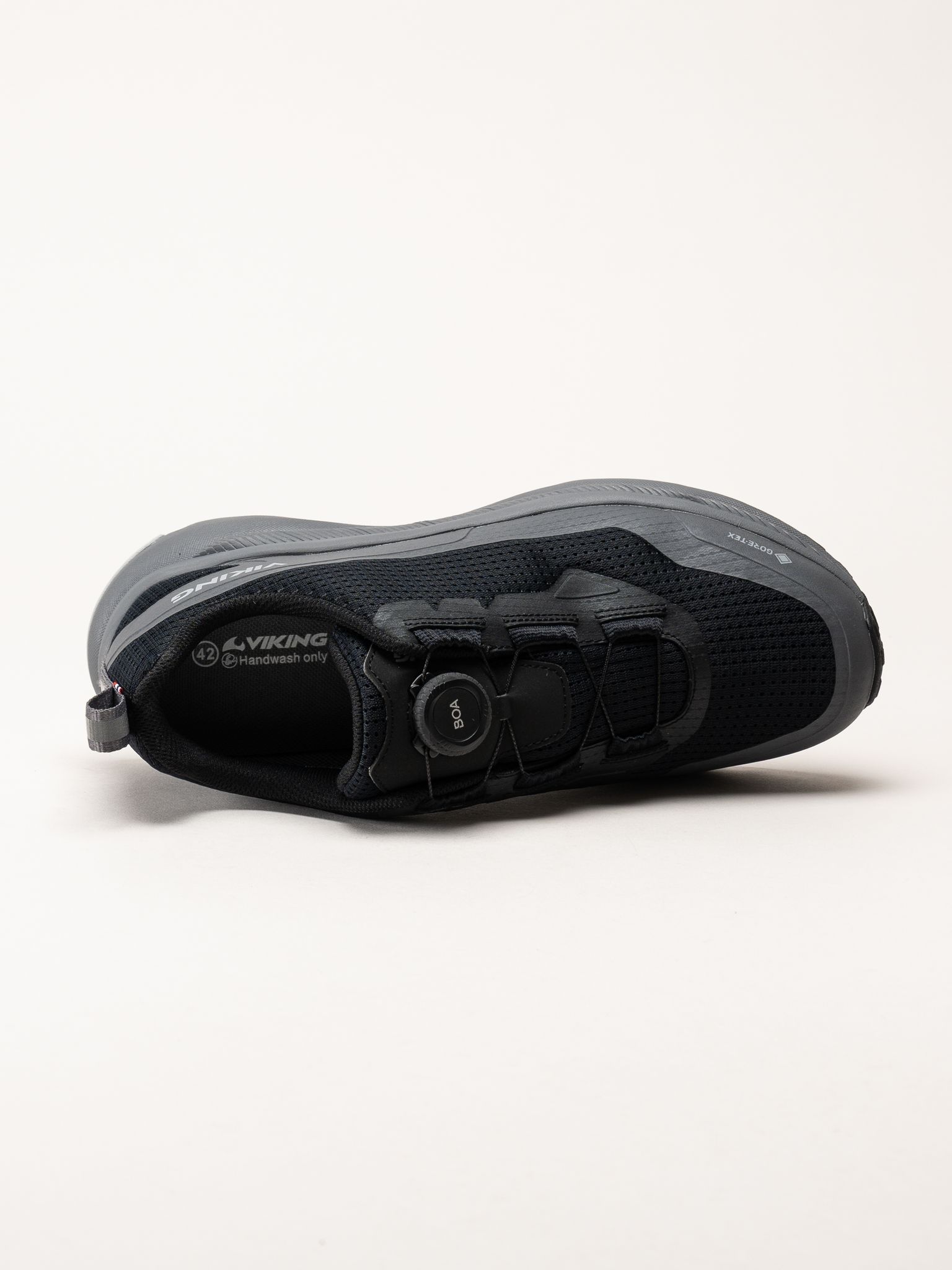 Viking Footwear - Motion Low - Svarta sneakers