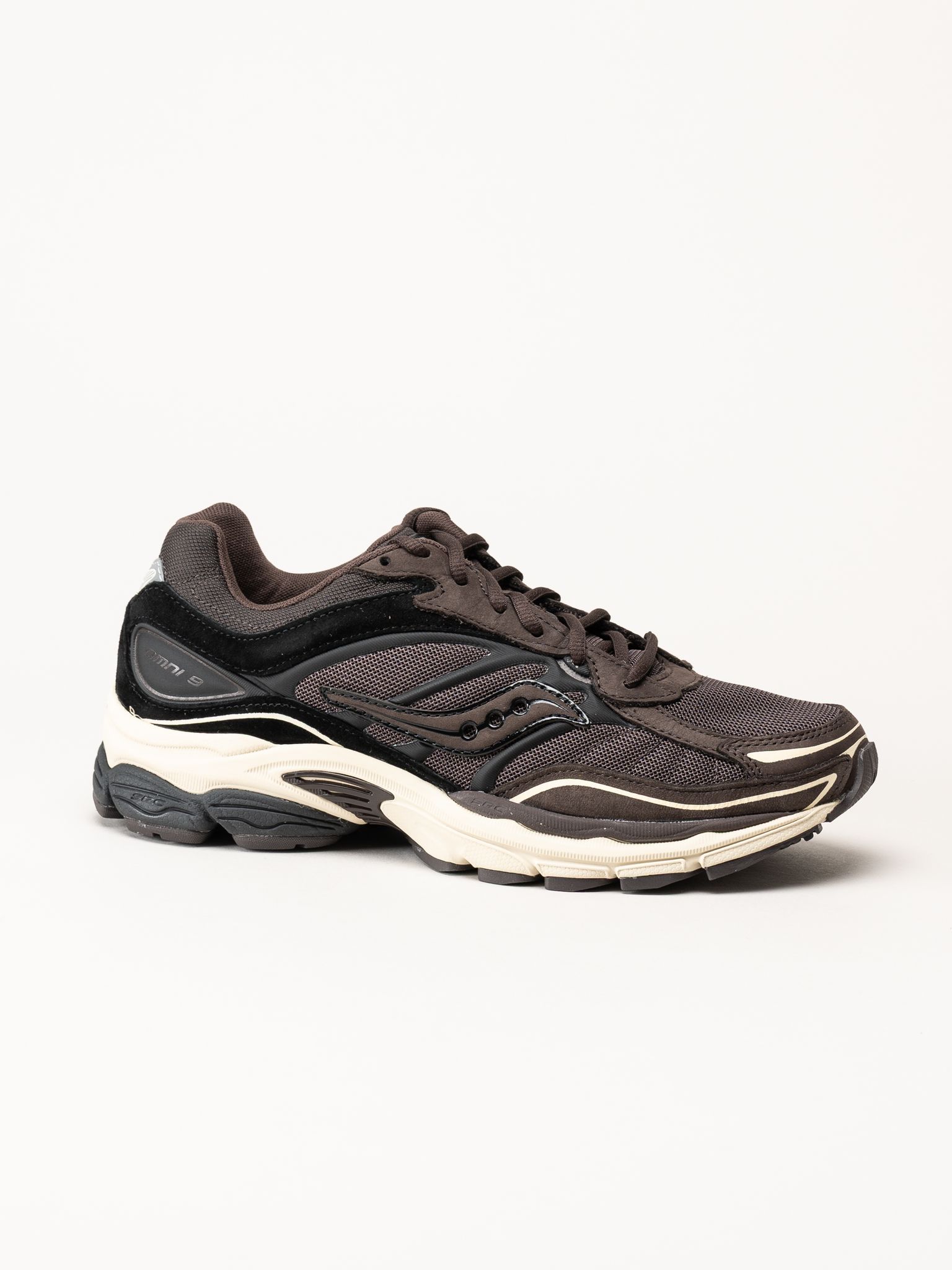 Saucony - Progrid Omni 9 - Mörkbruna sneakers