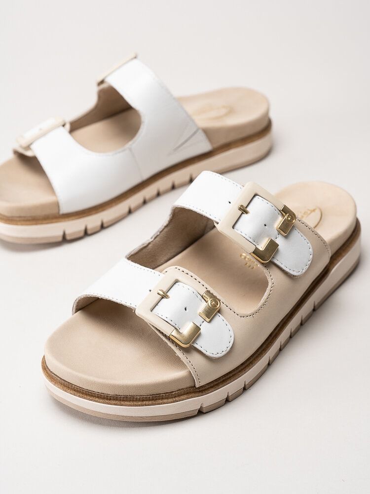Tamaris Wide - Vita slip in sandaler i skinn