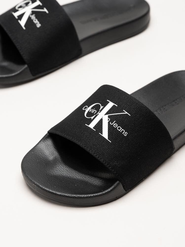 Calvin Klein - Fanny 37D - Svarta tofflor