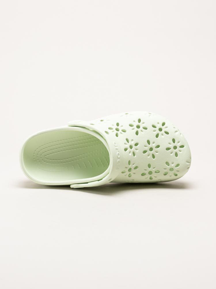 Crocs - Classic Floral Cut Out Clog - Gröna badtofflor