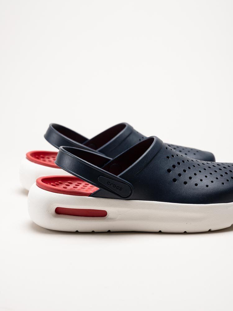 Crocs - Inmotion Clog - Mörkblå badtofflor