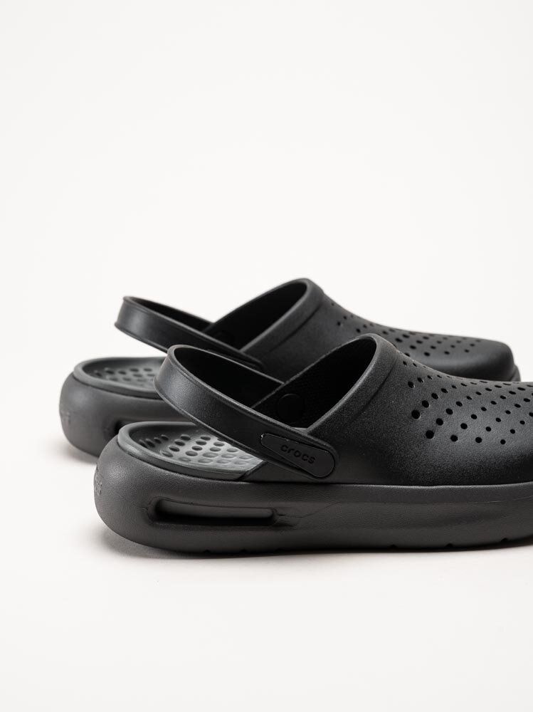 Crocs - Inmotion Clog - Svarta badtofflor