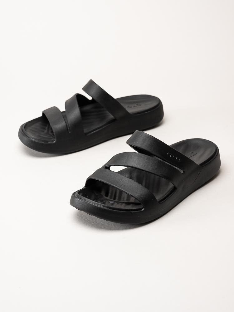 Crocs - Getaway Strappy - Svarta badsandaler