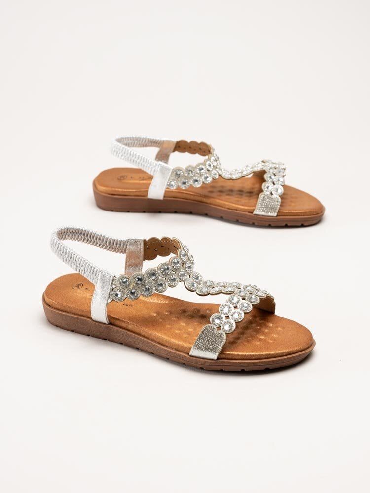 Lunar - Silvriga sandaler med strass-stenar