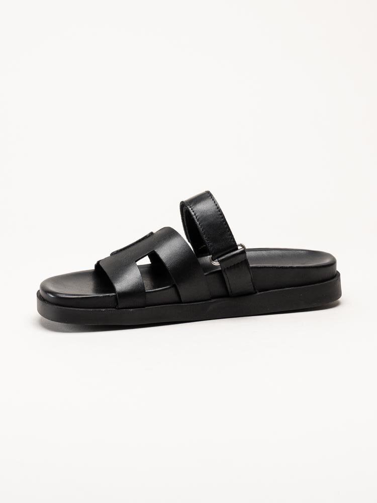Johnny Bulls - Svarta slip in sandaler i skinn