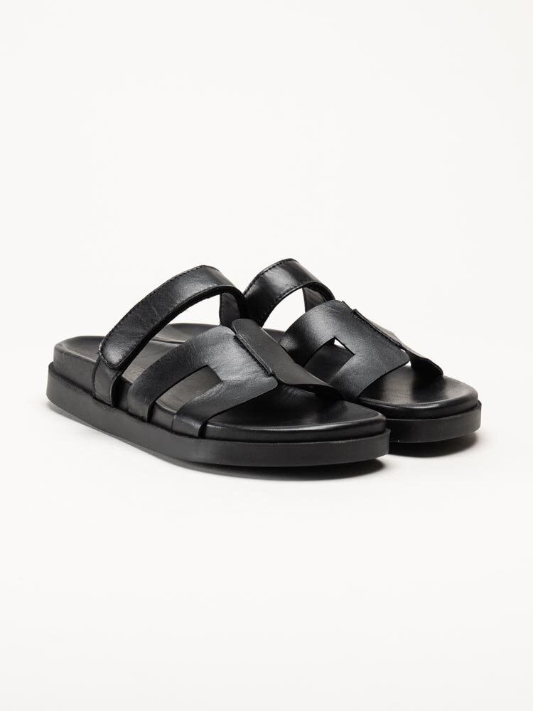Johnny Bulls - Svarta slip in sandaler i skinn