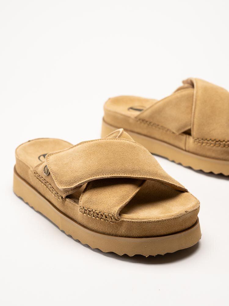 Axelda - Garda - Ljusbrun slip-in sandal i mocka