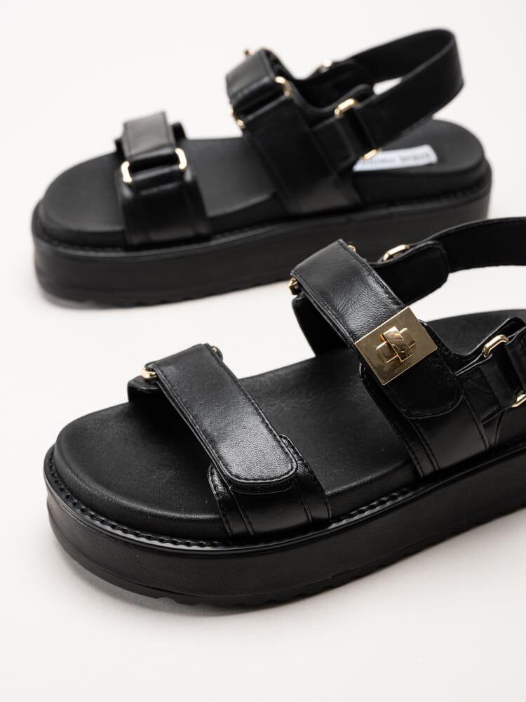 Steve Madden - Bigmona - Svarta platåsandaler i skinn