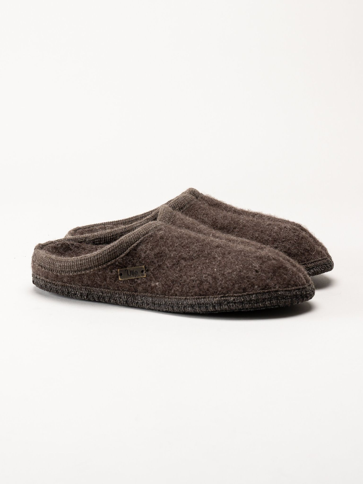 Ulle - Ulle Original - Mörkbruna slip in tofflor i ull