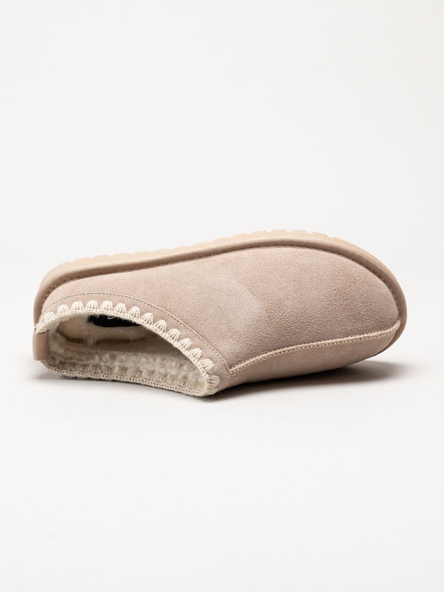 Duffy - Beige varmfodrade tofflor i mocka
